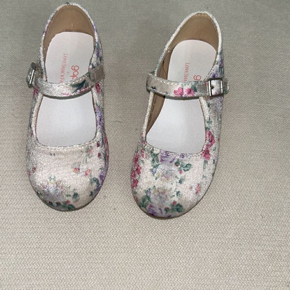 Gap / love shack fancy girls floral shoes sz8